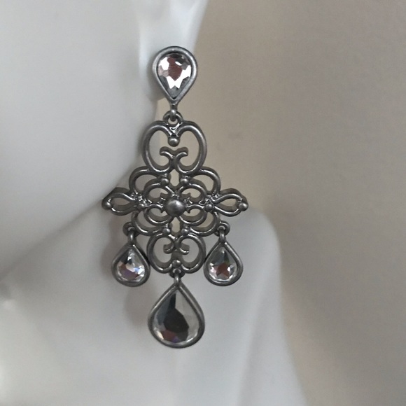 Lia Sophia Ethereal Crystal Chandelier Earrings - Picture 4 of 9